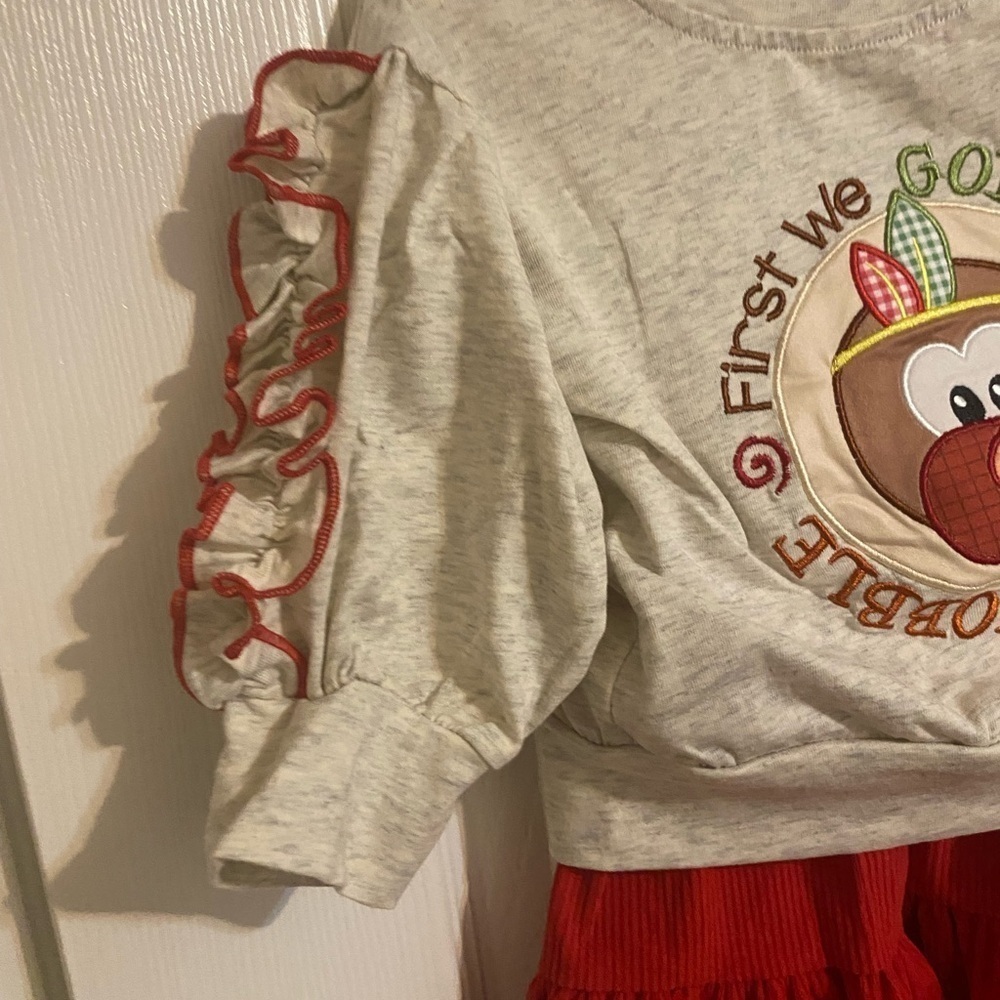New Thanksgiving Outfit - Picture 5 of 10